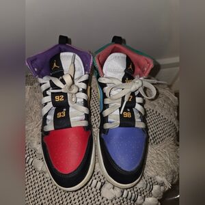 Kid's Jordan 1 Mid Championship  Multicolor Sneakers Size 3Y